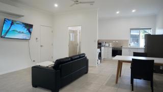 Mt Cook Studio Apartment - 1