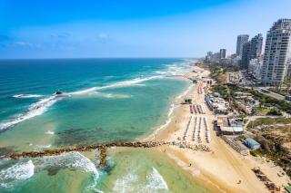 בית נופש מפנק עם נוף לים בבת ים - 1