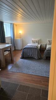 Your place to stay in Lofoten at our family house! - 9