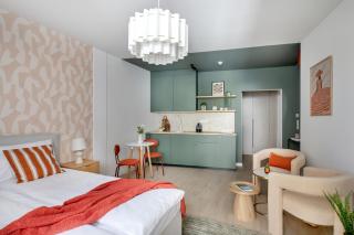 Stylish Studio with terrace near New York Cafe 6 - 8
