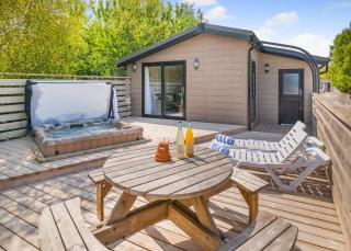 Henfields Country Retreat - 1