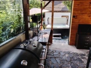 Villa Deja Vu Private Jacuzzi & Sauna, Fireplace, 3 Bedrooms, near Bansko - 8