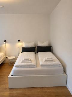 Modernes Design Apartment I Aufzug I Balkon - 1
