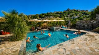 Cumaku Boutique Hotel & Spa - Gjirokastër - 9