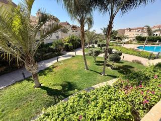 Prime Villa For Rent in Villino Compound - Pool View & Minutes From Cairo International Airport - 2