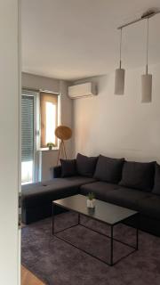 Warm Home Prishtina - 9