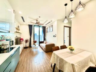 Modern 2Bedroom Apartment with Incredible City Views Day and Night - 0