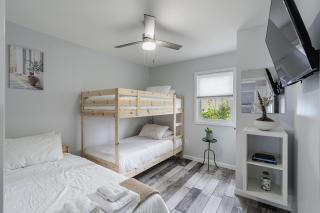 Beachside Retreat - 5