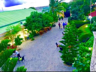 Green Paradise Hotel - 2