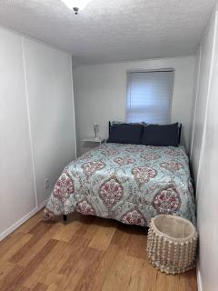Walk to Downtown & IU - Charming 3 BR Cottage - 4