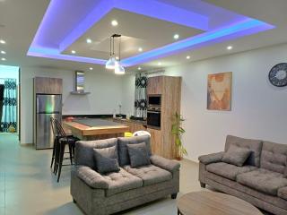 EOLIA Villa - Private Pool, 3 Rooms, 5min to Peyrebere & Grand Baie Beaches & Shops - Cap Malheureux - 1