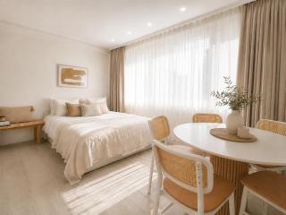 cozy hongdae house - 0