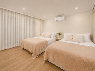 cozy hongdae house - 8