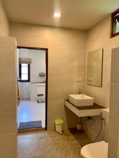 Scandi-Tropical 1BR in the Heart of Phangan - 8