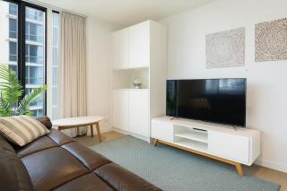 Broadbeach 1 BR Getaway - 2
