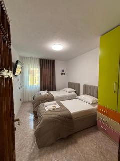 Reni Apartment - 6