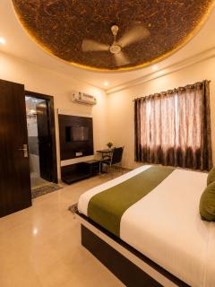 Hotel Star Grand - Premium Budget Hotel Near Taj mahal, - 6