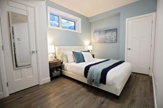Queen Suite 20 Min from YEG Airport with Disney+ - 5