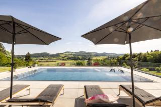 Haus Vogl Anger - Ferienwohnungen mit privater Sauna und beheizten Salzwasser Pool in Panoramalage und Nähe zu Salzburg und Berchtesgaden - 0