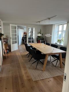 Large and charming apartment with a huge roof terrace - 6