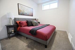 Stylish Retreat with King Bed Long Stays WEM Disney - 4