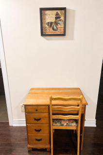Affordable Spacious Private Suite & Ensuite Bath & Free Parking Near Toronto Pearson Airport - 5