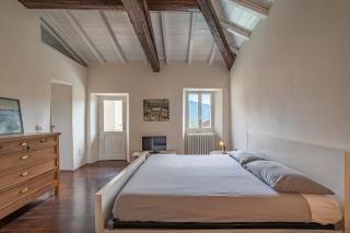 Traditional Piazza Home/Balcony/ Private Garden - 6
