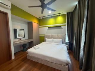 Sky Suites KLCC By Ayman - 2