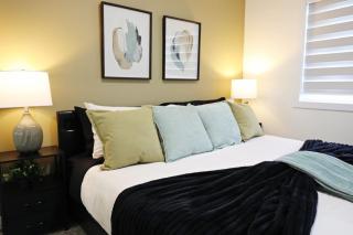 Elegant Retreat with King Beds Golf Disney Near WEM - 7