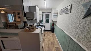 Oak Bungalow - 2
