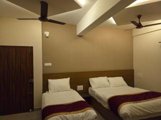 Sri Murari Dine & Stay Udumalpet - 5
