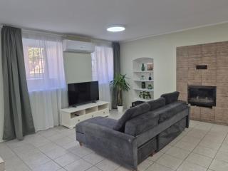 Tyzenhauz Apartment Vilnius 5 Min Walk to Old Town - 8