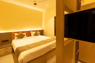 Lumis Studio Apartment - Vizag - 6