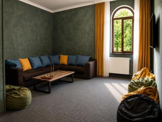 Hotel Eden Mestia - 1