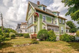 Beautiful Victorian House - 9