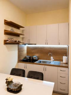 GM Apartment 1 - 5