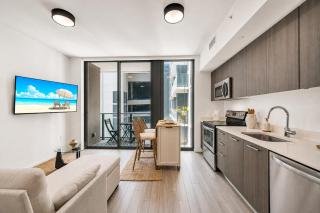 Casa Solé - Luxury High-Rise Condo - Downtown Miami - Pool & Gym - 4