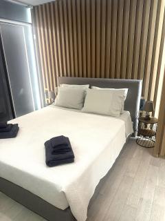 Palmyra Suite - Luxury Retreat in Athens Riviera - 4