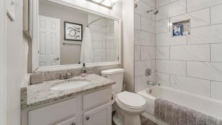Landing Modern 2BD Clubhouse - 6