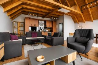 Black Villa - 3