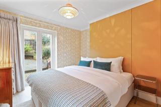 Bright 2 Bedroom Apartment with Garden in Clapham - 8