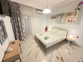 Sofi’s Apartment - 1