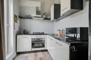 Apartment By Henk - 8