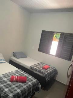 Casa tranquila próximo ao centro e a Unigran - 4