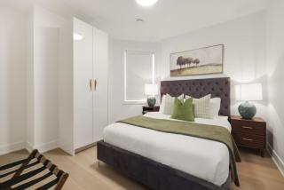 Elegant 2BR Retreat Sleek Design & Comfort - 7