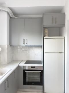 Modern Sea View Apartment - Arkitsa Rentals - 5