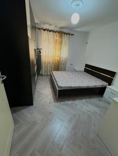 Prestige Apartment Fier - 1