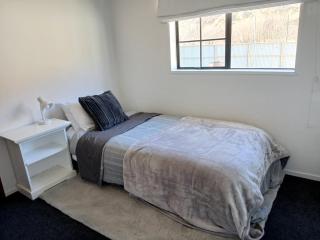 Cardrona mountain cottage - 8