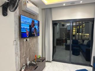 شالية Chalet فندقي للإيجار في منتجع سكاي ستي 4 الجلالة السخنة ارضي بحديقة مطل على بحيرة صناعية عذبة كبيرة اعلى منطقة في جبال الجلالة - 6