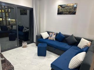 شالية Chalet فندقي للإيجار في منتجع سكاي ستي 4 الجلالة السخنة ارضي بحديقة مطل على بحيرة صناعية عذبة كبيرة اعلى منطقة في جبال الجلالة - 8